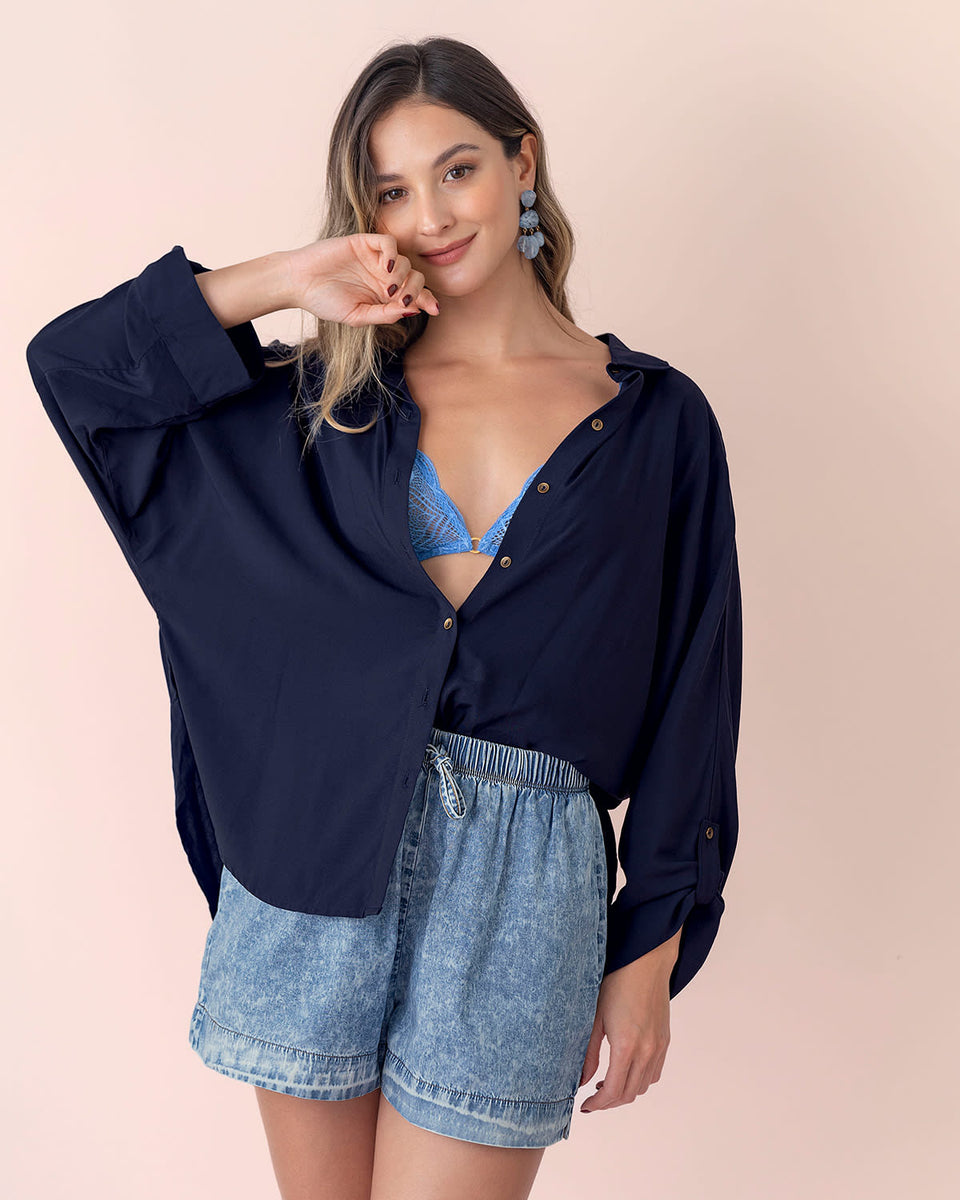 Blusa manga larga abotonable con charreteras en mangas