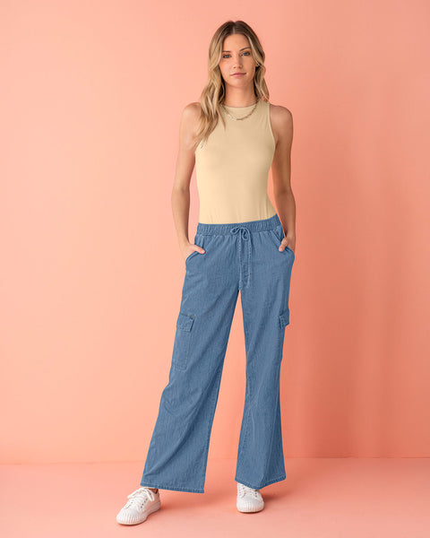 Pantalón ruedo recto con bolsillos funcionales y tira decorativa#color_141-indigo