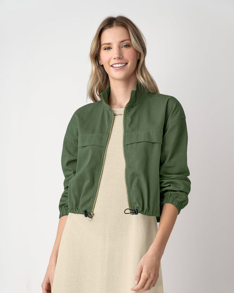 Chaqueta manga larga con elástico graduable en ruedo#color_a91-verde