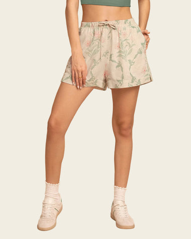Short corto de silueta amplia para mujer#color_077-estampado-beige