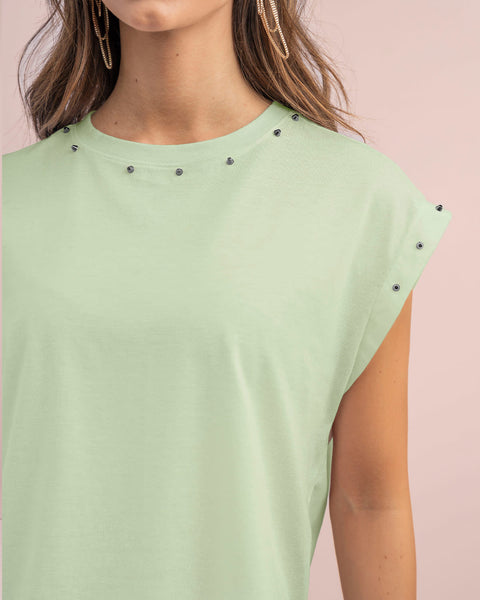 Blusa con taches en cuello y mangas#color_172-verde-pastel