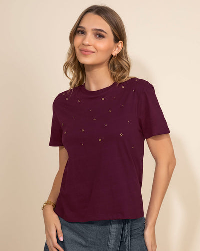 Blusa manga corta con ojales metálicos#color_c37-vino-borgona