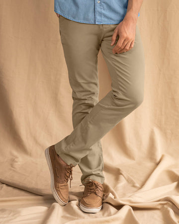 Pantalón texas silueta semi ajustada#color_381-camel