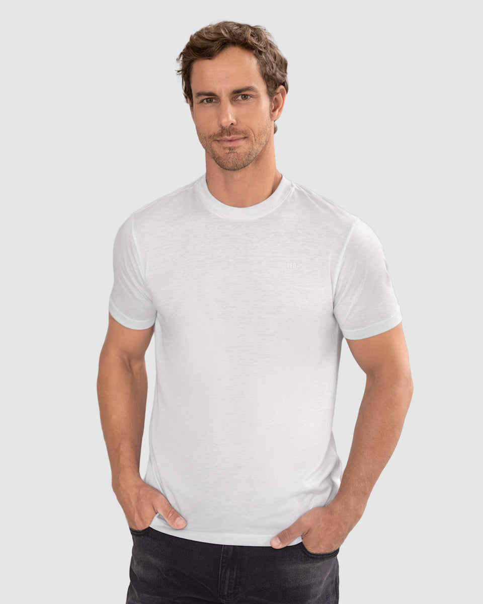 Camiseta manga corta con logo bordado en frente