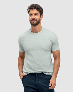 Camiseta manga corta con logo bordado en frente#color_159-azul-claro
