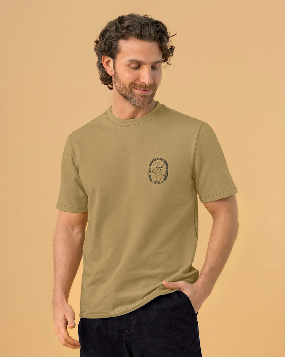 Camiseta manga corta con estampado localizado y cuello redondo