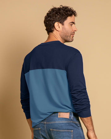 Suéter masculino básico#color_024-azul-gris-ceo