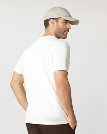 Blusa henley semiajustada con botones#color_018-marfil