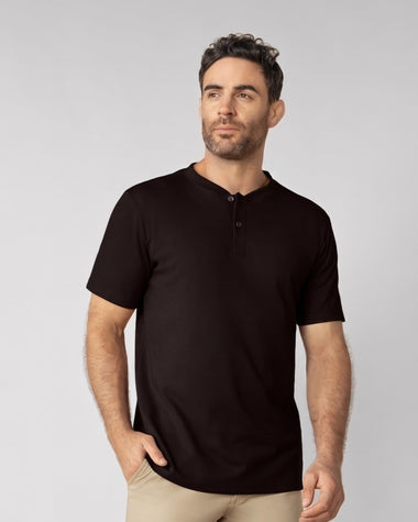 Blusa henley semiajustada con botones#color_c25-cafe-oscuro