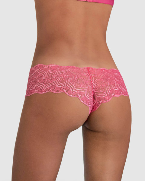 Bloomer estilo cachetero en encaje con transparencias y bordes redondeados#color_397-rosado