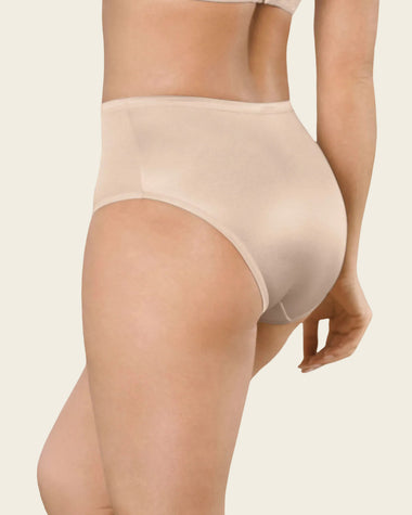 Bloomer clásico pierna alta con excelente cubrimiento tela suave#color_878-beige