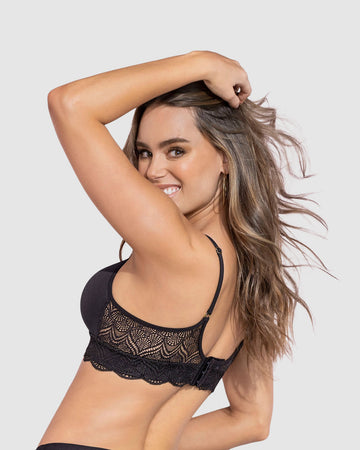 Brasier ultracómodo con encaje en la base y espalda Comfy Bra#color_700-negro