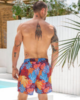 Pantaloneta de baño masculina elaborada con material de pet reciclado#color_382-fondo-vino