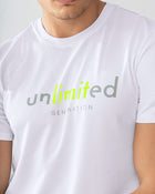 Camiseta deportiva de secado rápido elaborada con pet reciclado