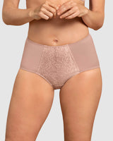 Bloomer clásico de control suave con toques de encaje en abdomen#color_a22-rosa