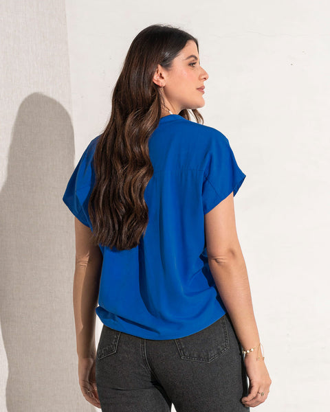 Blusa manga corta con perilla abotonable#color_464-azul