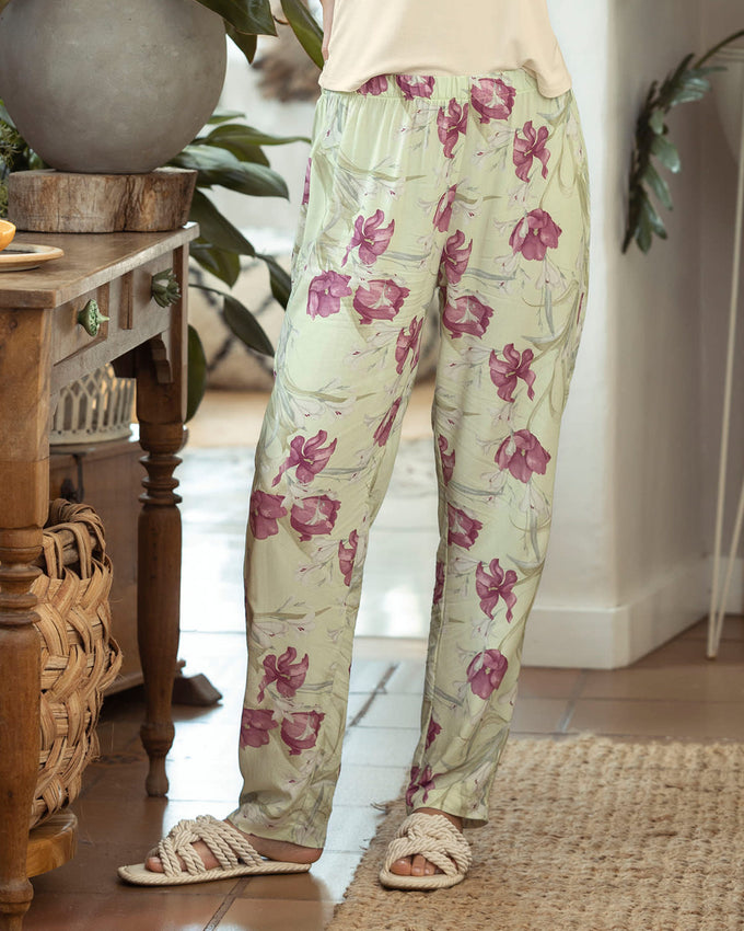 Pantalón largo estampado de pijama#color_145-flores-fondo-marfil