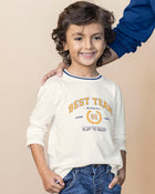 Camiseta manga larga con cuello tejido en contraste para niño
