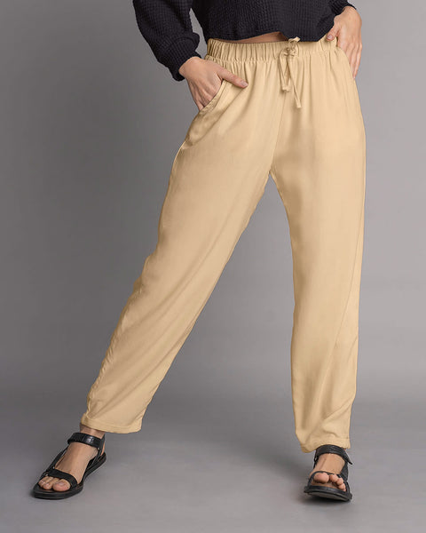 Pantalón de silueta amplia con elástico y tira en cintura para mujer#color_018-marfil