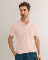 Camisa tipo polo para hombre con bordado en el frente#color_304-rosado