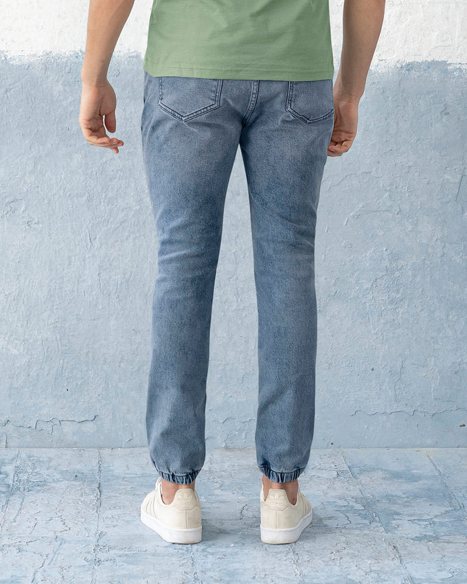 Pantalón jogger para hombre con elástico en cintura y tobillos#color_568-azul