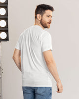 Camiseta manga corta con estampado localizado frontal para hombre#color_000-blanco
