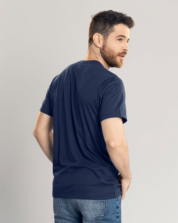 Camiseta manga corta con estampado localizado frontal para hombre#color_457-azul-oscuro
